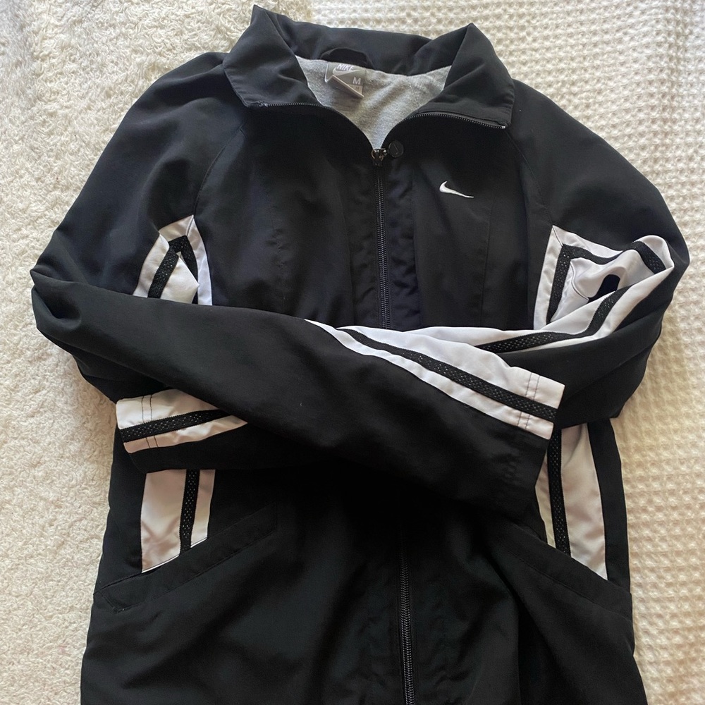 NIKE JACKET